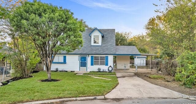 3-bedroom rental at 2722 Lagoon in San Antonio, TX — photo 2