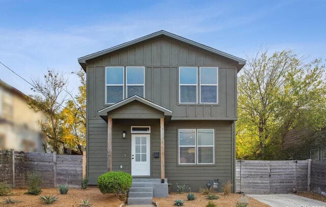 4-bedroom rental at 314 Nika in San Antonio, TX — photo 1