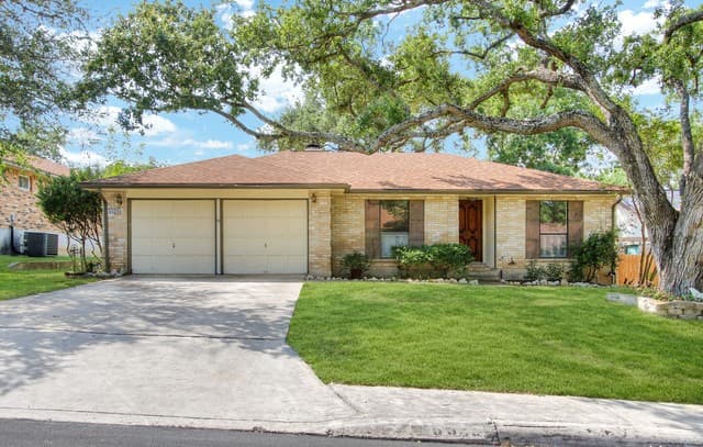 3-bedroom rental at 5538 Timber Canyon St in San Antonio, TX — photo 1