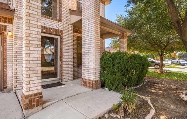 Home for sale at 3734 Grissom Oaks in San Antonio, TX — photo 3