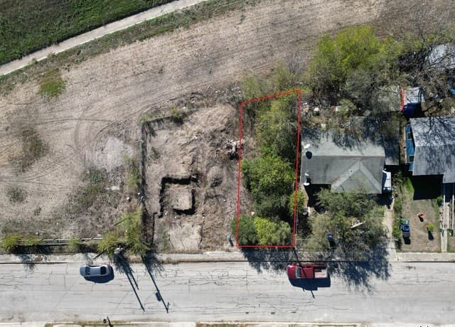 rental at 228 Guanajuato in San Antonio, TX — photo 2