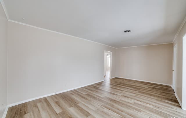 3-bedroom rental at 2802 Darwin in San Antonio, TX — photo 5