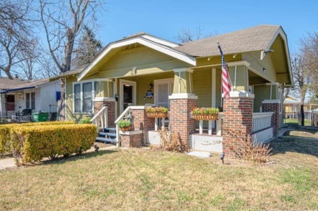 3-bedroom rental at 123 Dilworth in San Antonio, TX — photo 1
