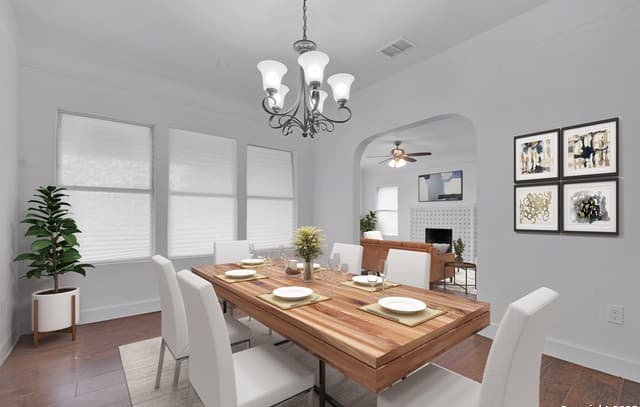 3-bedroom rental at 438 Vanderbilt in San Antonio, TX — photo 5