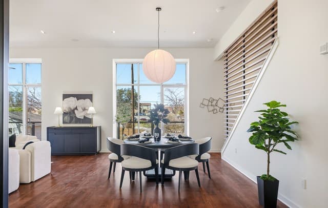 4-bedroom rental at 1136 E Quincy Unit 1136 in San Antonio, TX — photo 5
