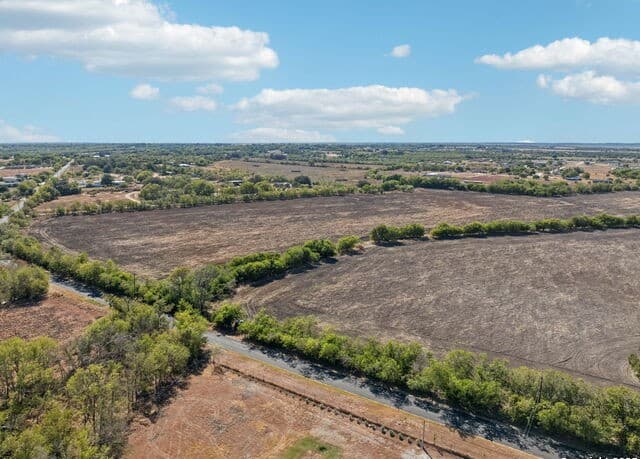 rental at 11735 Obrien in Atascosa, TX — photo 1