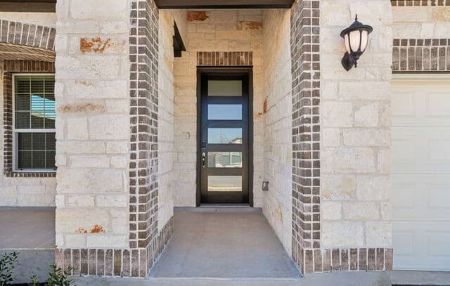 Home for sale at 10129 Strasbourg Way in Schertz, TX — photo 3
