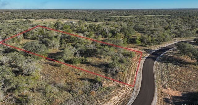 rental at 552 PR Arroyo Vista Lot 41 in Somerset, TX — photo 1