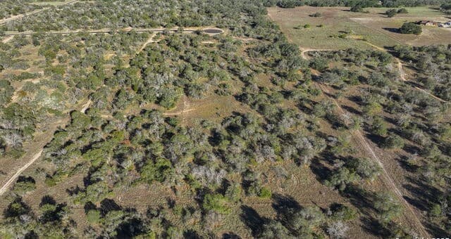 rental at 151 PR Arroyo Vista Lot 65 in Somerset, TX — photo 5