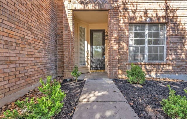 3-bedroom rental at 3027 Fall Mist in San Antonio, TX — photo 4