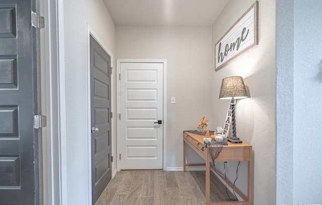 4-bedroom rental at 10123 Rancho Del Rey in San Antonio, TX — photo 2