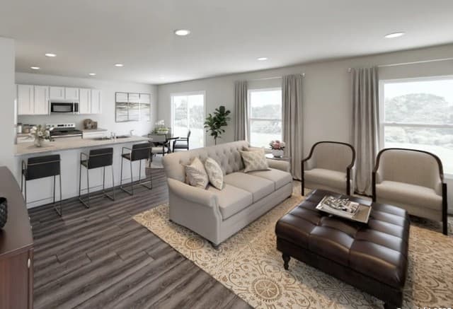 4-bedroom rental at 503 Sendera in Kenedy, TX — photo 3