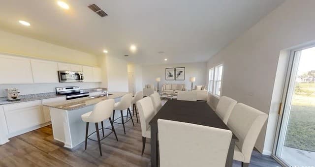4-bedroom rental at 12827 Prairie Valley in Schertz, TX — photo 2