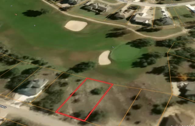 4-bedroom rental at 208 Roy Nichols in Blanco, TX — photo 4