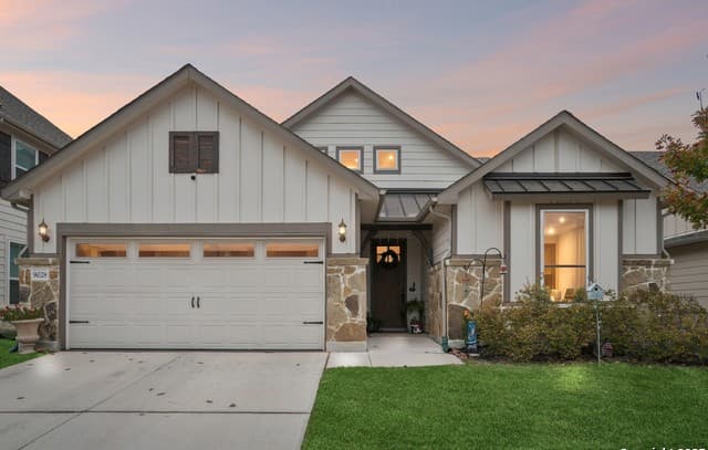 4-bedroom rental at 9028 Curling Post in Schertz, TX — photo 2