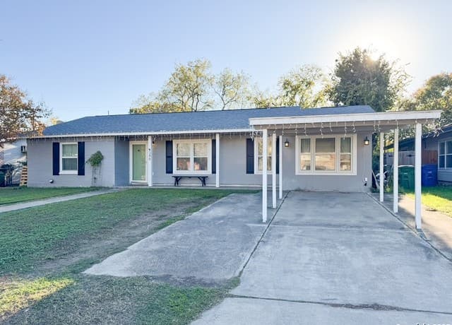 3-bedroom rental at 346 Haverford Dr. in San Antonio, TX — photo 2