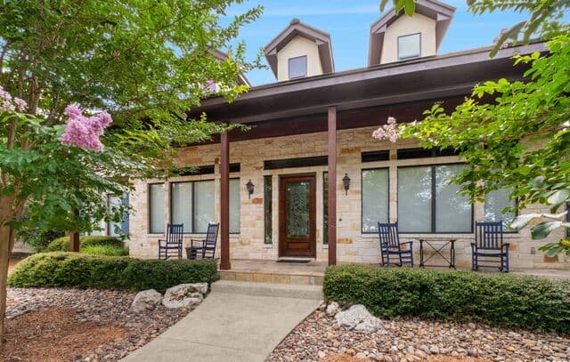 5-bedroom rental at 162 Riverwood in Boerne, TX — photo 1