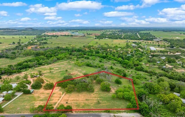 rental at 1114 Meadowlark Driv in Fredericksburg, TX — photo 2