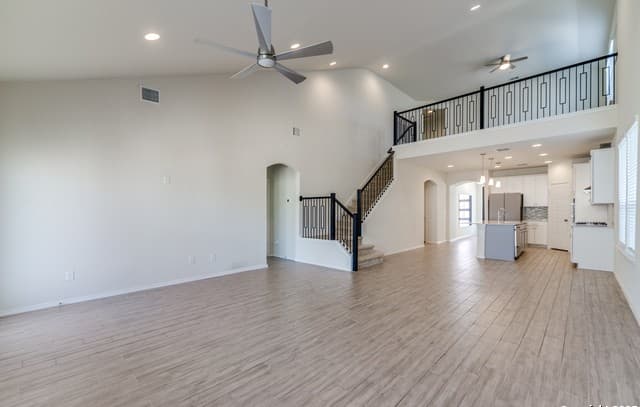 4-bedroom rental at 27226 Salt ST in San Antonio, TX — photo 5