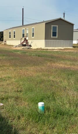 Home for sale at 17110 Laguna Seca in Atascosa, TX — photo 3