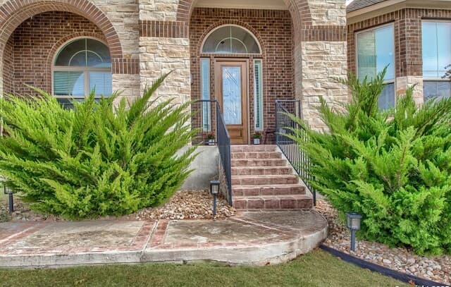 4-bedroom rental at 3209 Harvest Hill Blvd in Marion, TX — photo 2