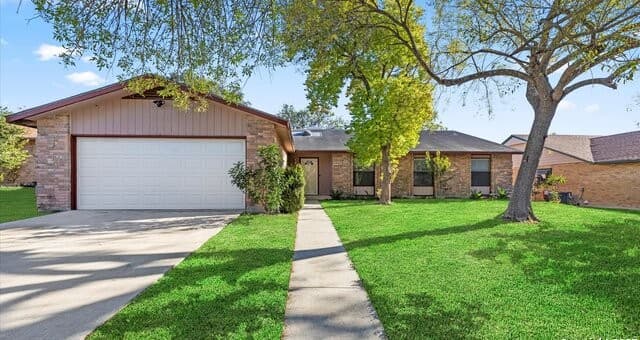 4-bedroom rental at 3406 Columbia Drive in Cibolo, TX — photo 1