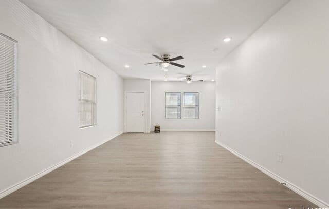 3-bedroom rental at 8719 Wurzbach Unit 202 in San Antonio, TX — photo 4