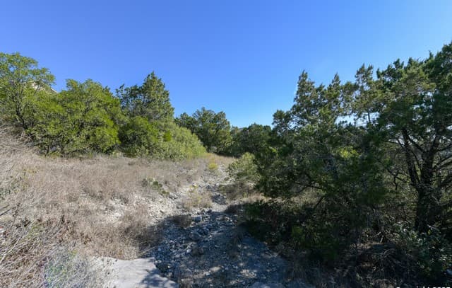 rental at 11266 Condor Pass in Helotes, TX — photo 5