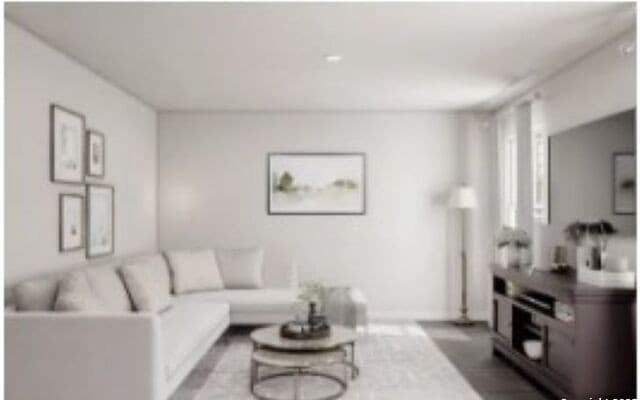 4-bedroom rental at 306 Mariposa in Kenedy, TX — photo 4