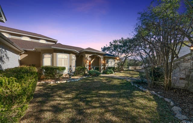 4-bedroom rental at 265 Fossil Hills in Spring Branch, TX — photo 3