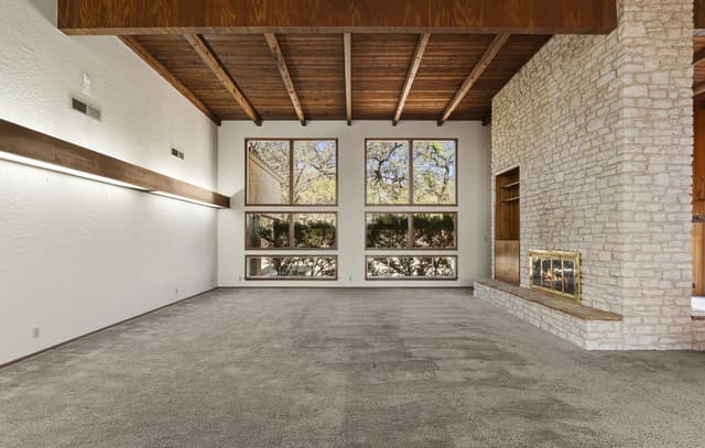 4-bedroom rental at 3227 Old Blue Ridge in San Antonio, TX — photo 4
