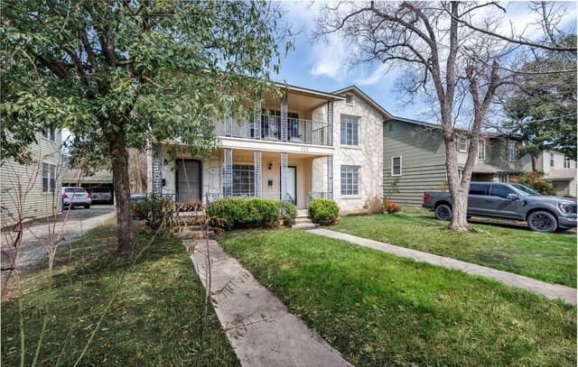 rental at 305 Rittiman in San Antonio, TX — photo 2