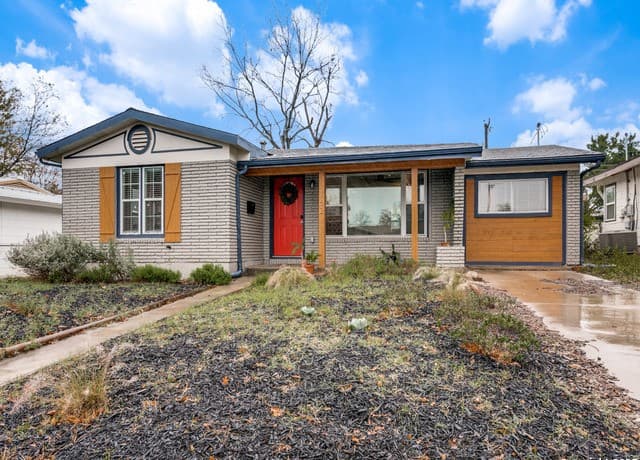 4-bedroom rental at 162 Sullivan in San Antonio, TX — photo 2