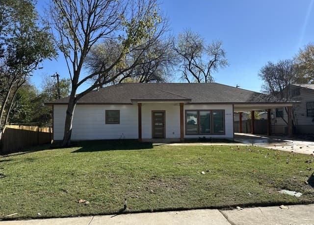 3-bedroom rental at 6822 Farrow Pl in San Antonio, TX — photo 1