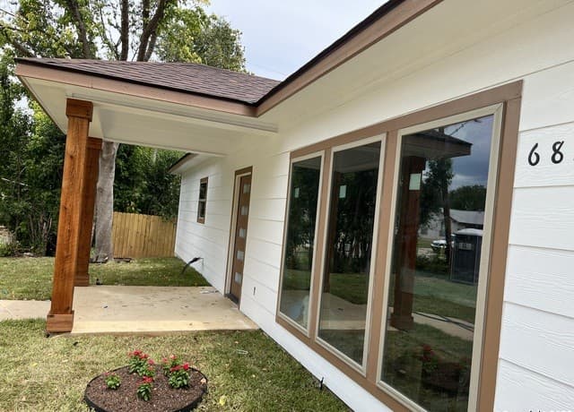 3-bedroom rental at 6822 Farrow Pl in San Antonio, TX — photo 3