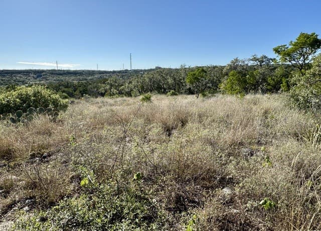 rental at LOT 31 W Cr 2801 in Mico, TX — photo 3
