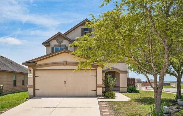 3-bedroom rental at 5700 Ping Way in Schertz, TX — photo 1