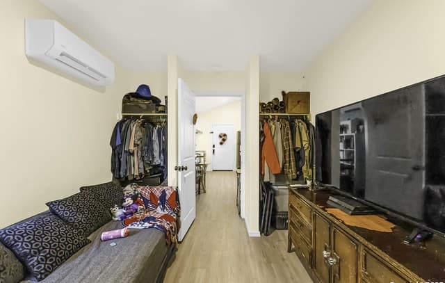 1-bedroom rental at 7184 Elm in San Antonio, TX — photo 5