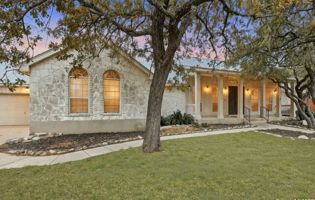 4-bedroom home for sale at 306 Hornpipe Hls in San Antonio TX