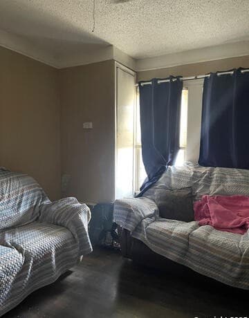 rental at 1934 Ridgewood in San Antonio, TX — photo 4