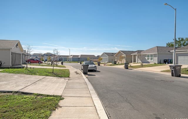 3-bedroom rental at 13354 Furyk in San Antonio, TX — photo 5