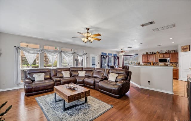 Home for sale at 1611 Springhouse in San Antonio, TX — photo 4