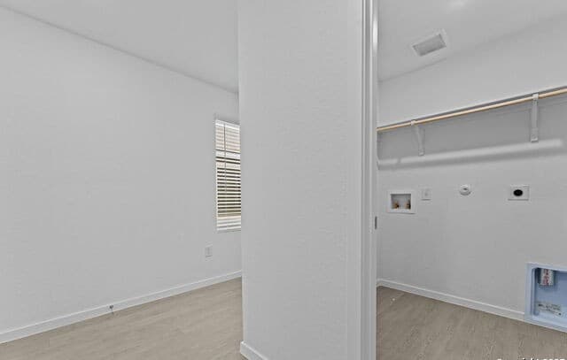 4-bedroom rental at 7250 Brownleaf dr in San Antonio, TX — photo 3