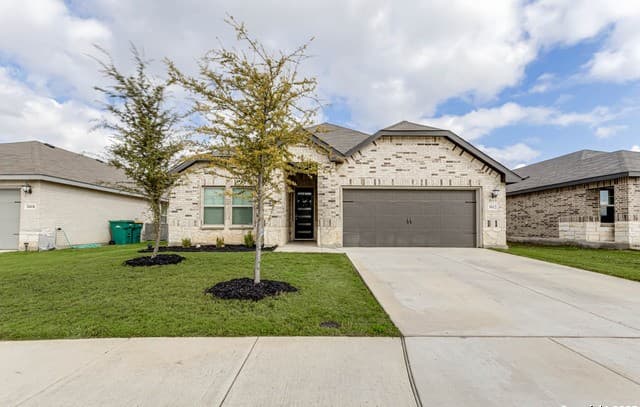 4-bedroom rental at 3012 Toscana Way in Schertz, TX — photo 1