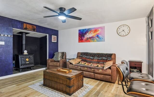 4-bedroom rental at 5891 Elm Valley in San Antonio, TX — photo 3