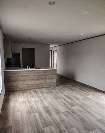 3-bedroom rental at 152 Cr 2664 in Moore, TX — photo 4