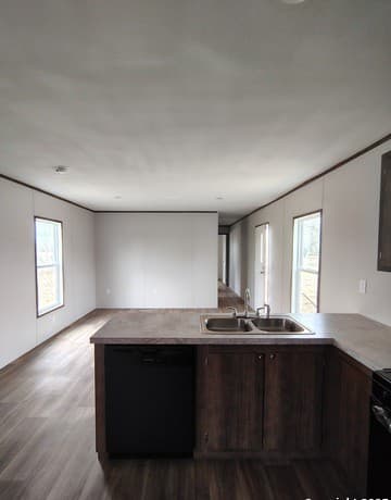 3-bedroom rental at 152 Cr 2664 in Moore, TX — photo 5
