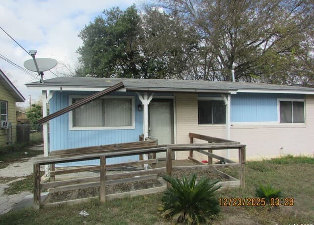 4-bedroom rental at 415 Dorie in San Antonio, TX — photo 3