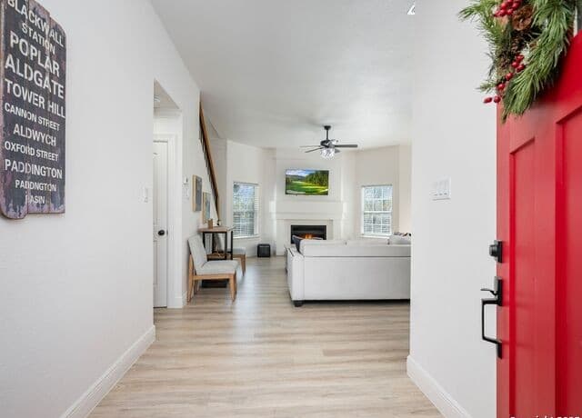 3-bedroom rental at 8403 Maple Ridge in San Antonio, TX — photo 3
