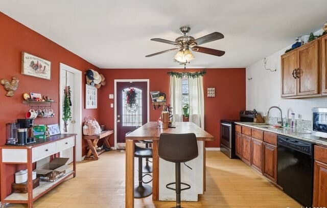 3-bedroom rental at 215 & 213 Coughran in Pleasanton, TX — photo 4